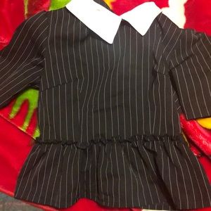 Cute shirt. Casual or professional. Worn once.